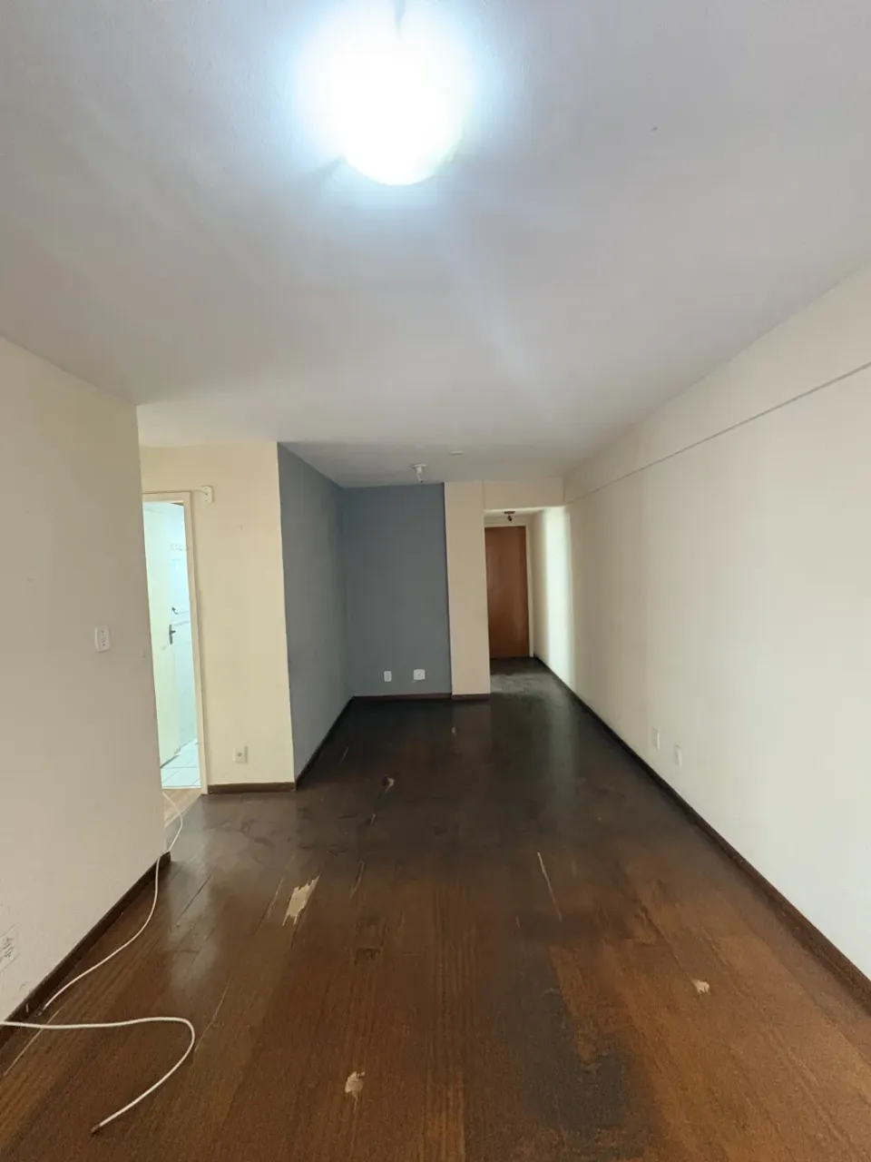 Unfurnished apartment with 2 bedrooms and 1 parking spot — photo 11