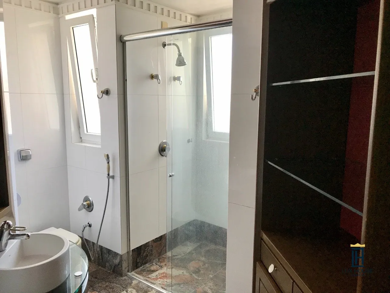 Casa com 6 dormitórios e 5 suítes com fogão a gás — photo 13