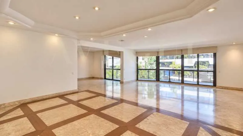 Apartamento de 3 quartos em condomínio com piscina aquecida — photo 7