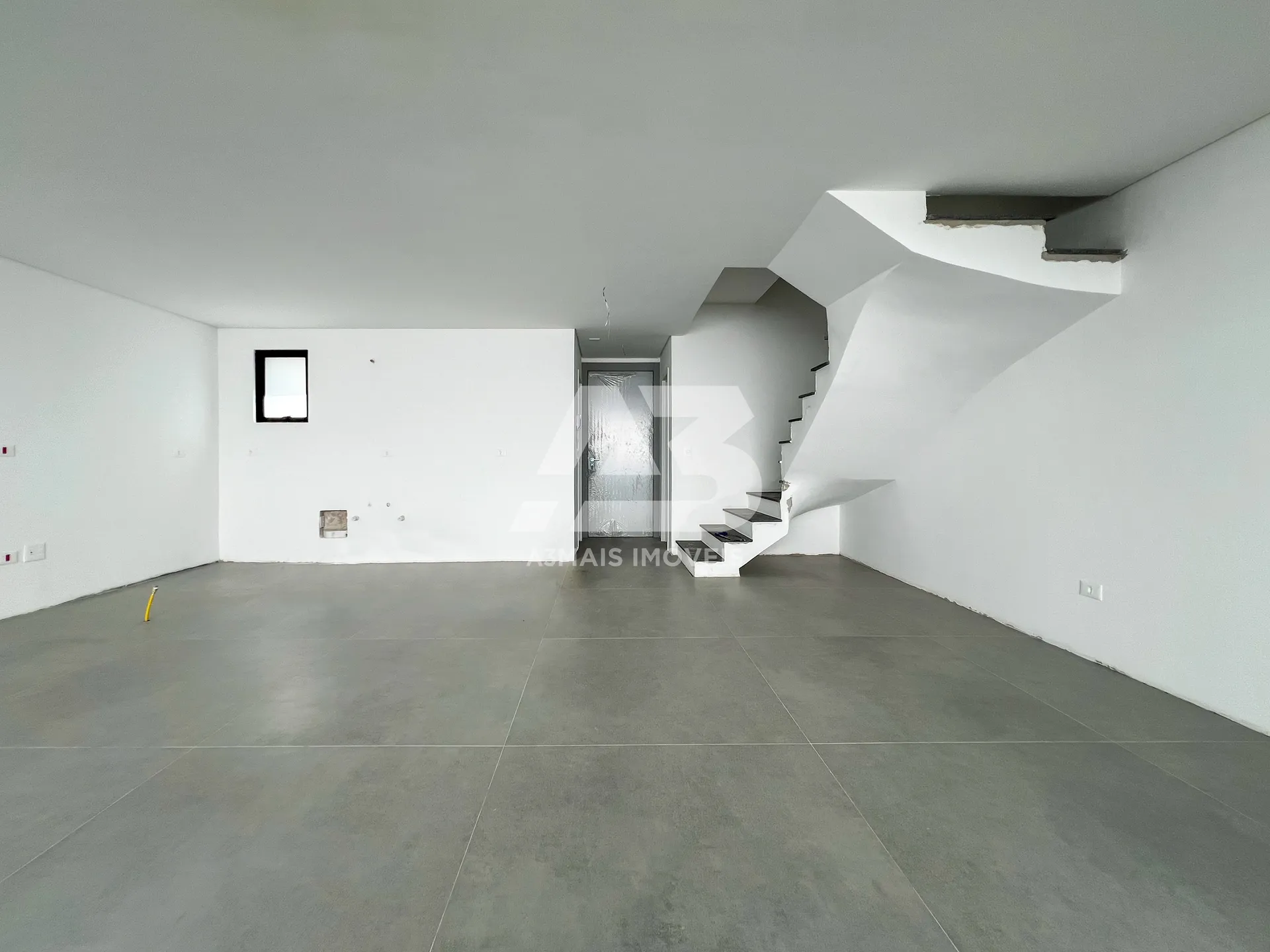 3-bedroom house with floor-to-ceiling windows in Curitiba — photo 6