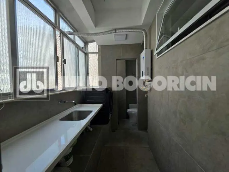Apartamento, 79 m², com janelas do piso ao teto — photo 14