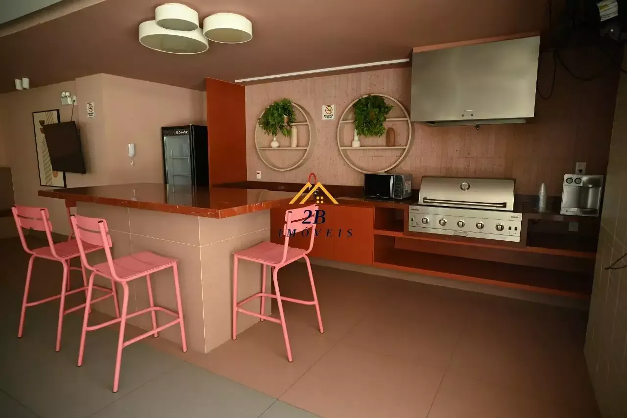 Furnished apartment with 2 bedrooms and 1 parking spot — photo 25
