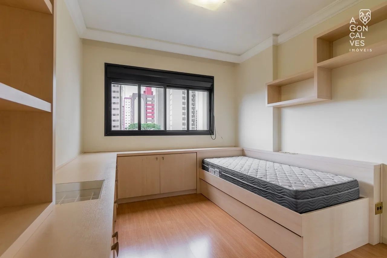 Apartamento amueblado de 175 m² con 3 dormitorios y 1 suite — photo 12