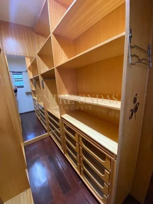 Furnished house, 164 m², with a walk-in closet — photo 14