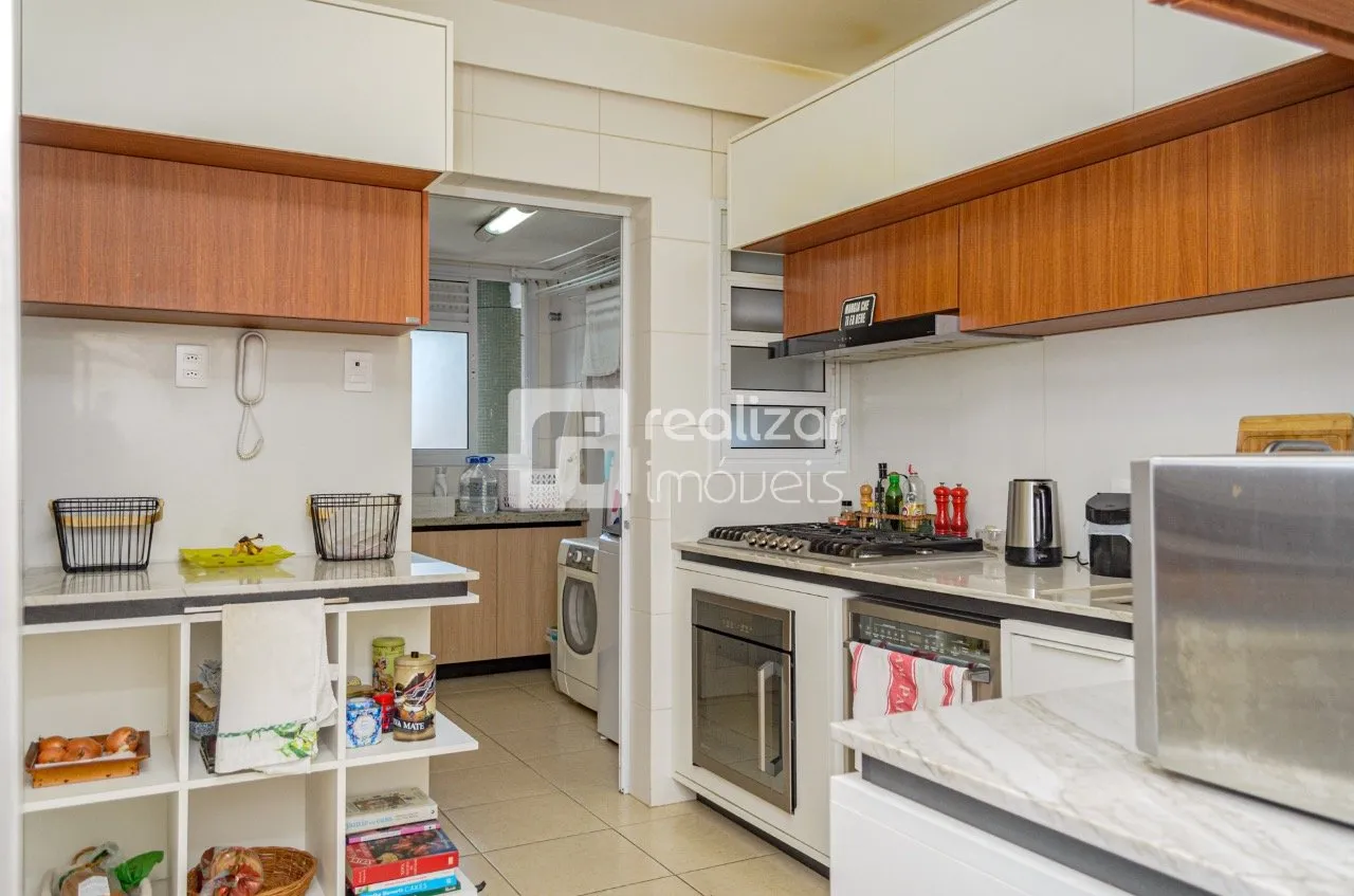 Apartamento amueblado con 3 suites y 156 m² — photo 18