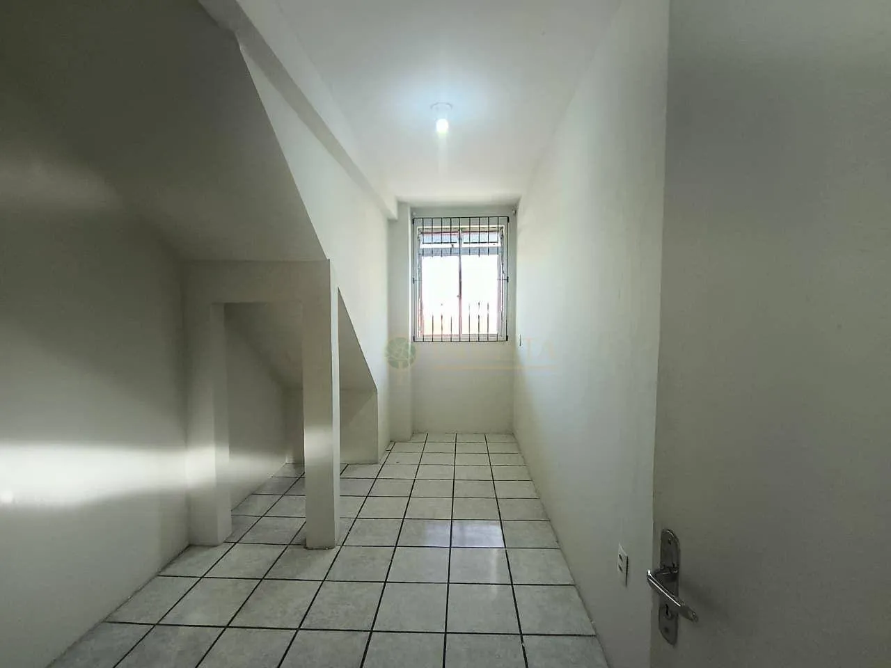 Apartment with 2 bedrooms, balcony and 80 m² — photo 10