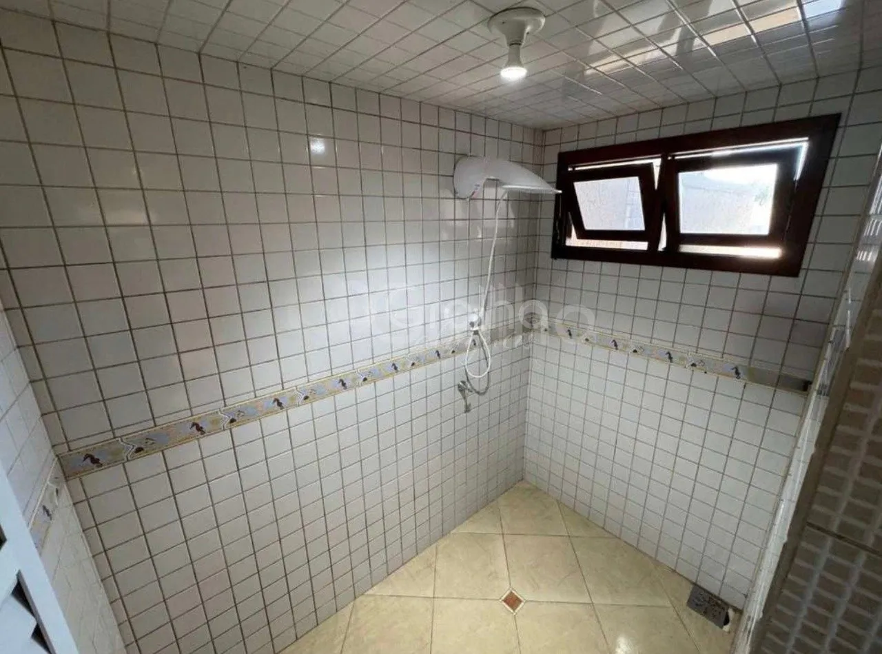 Вид на воду и 3 спальни: дом 264 м² — photo 23