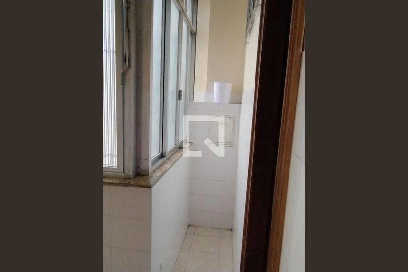3-bedroom apartment, 1 with its own bathroom, 85 m² — photo 12