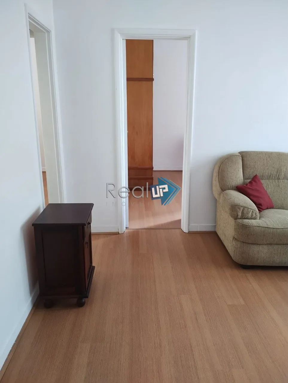 Apartamento mobiliado com 2 quartos e 1 banheiro com box — photo 18