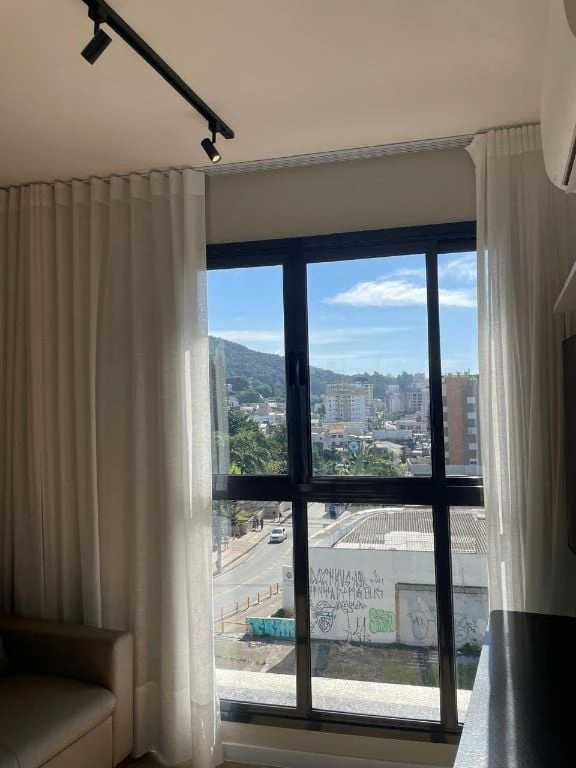 Furnished studio of 38 m² with 1 bedroom and 1 parking space — photo 18