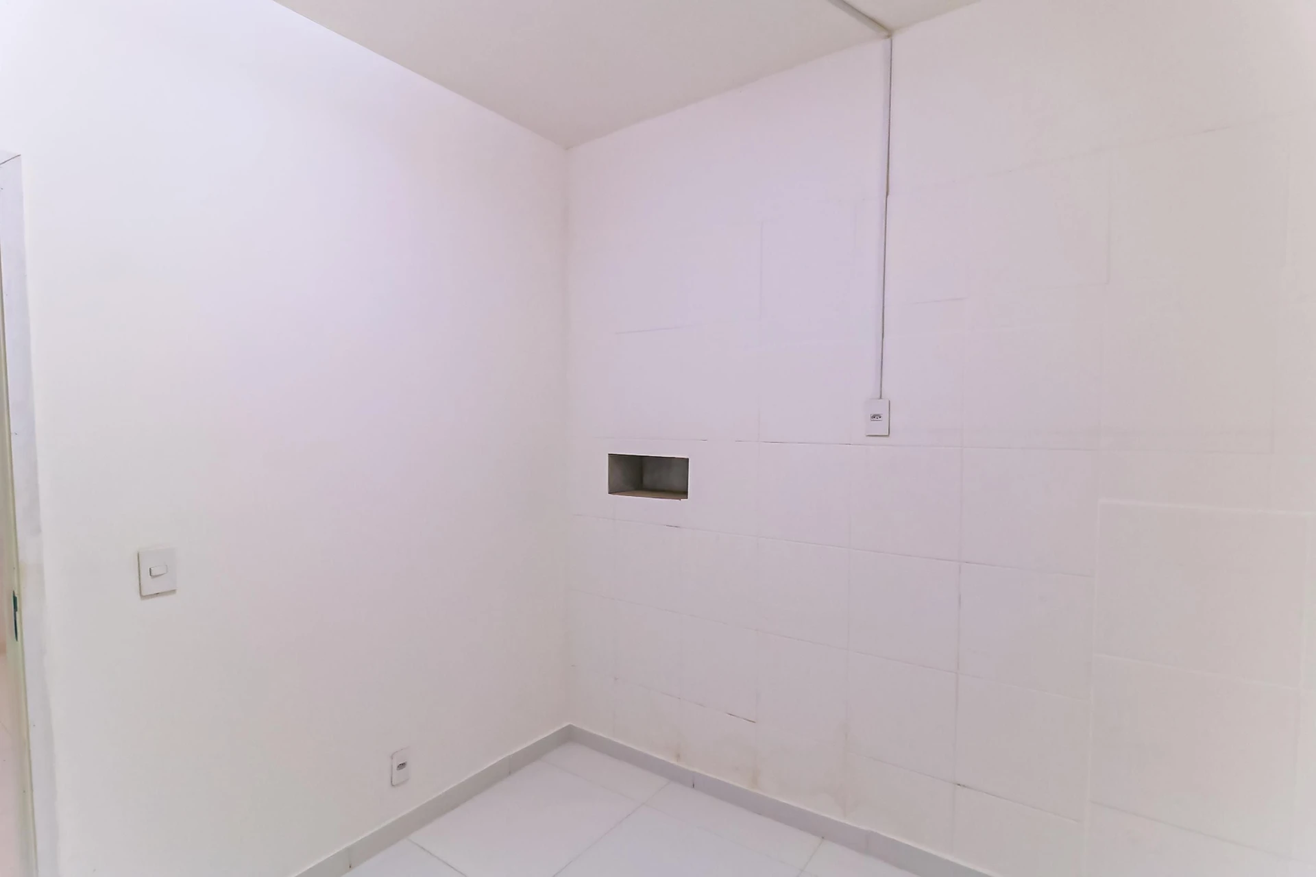 2-bedroom apartment with a gas stove — photo 34