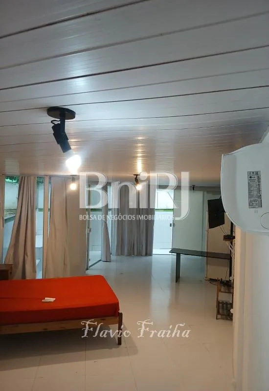 One-bedroom apartment with a home office in Rio de Janeiro — photo 3