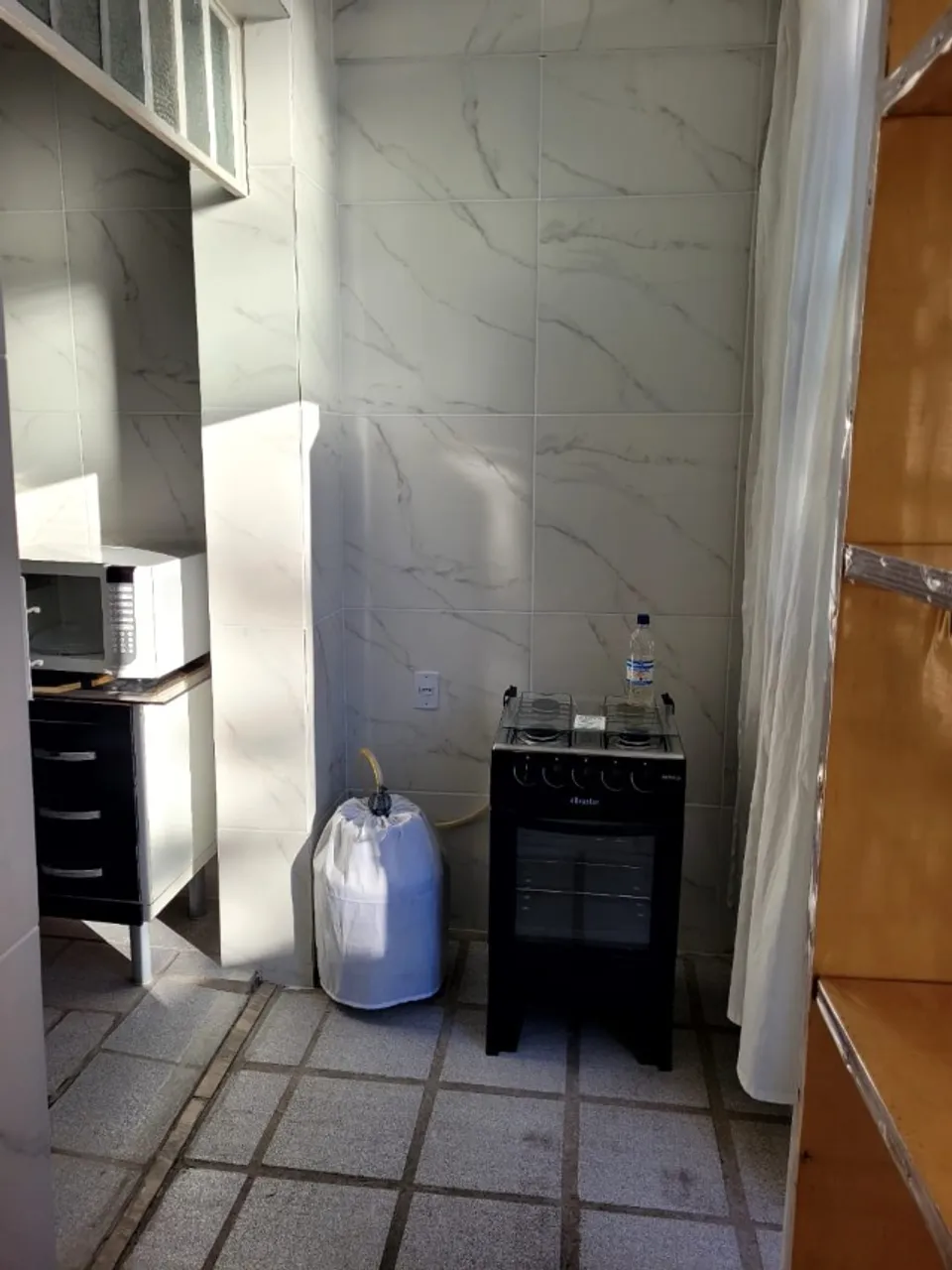 Furnished studio, 30 m², with a home office
