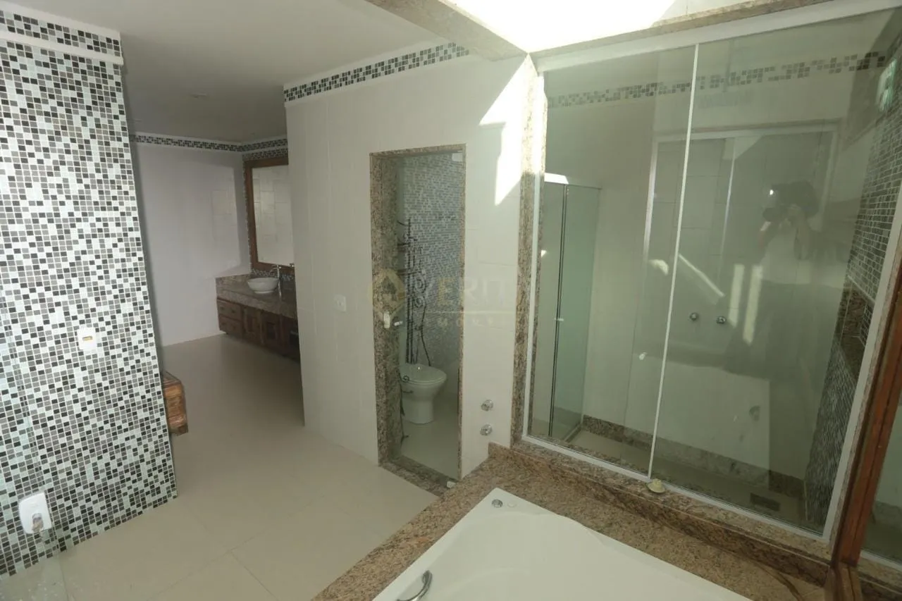 House with 7 bedrooms and 10 baths, 3200 m² and pools — photo 36