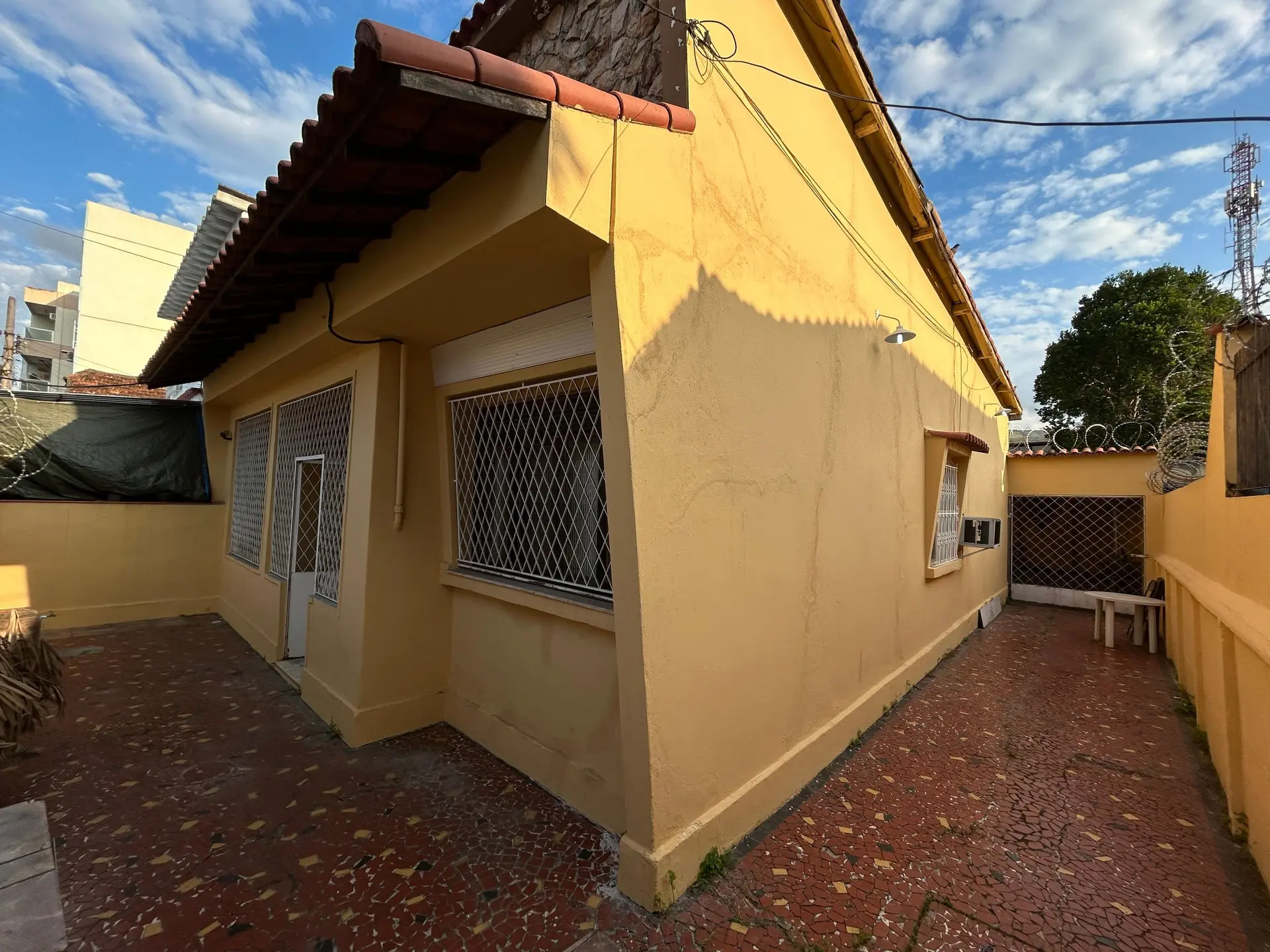 Rental house with 2 bedrooms and 3 parking spaces