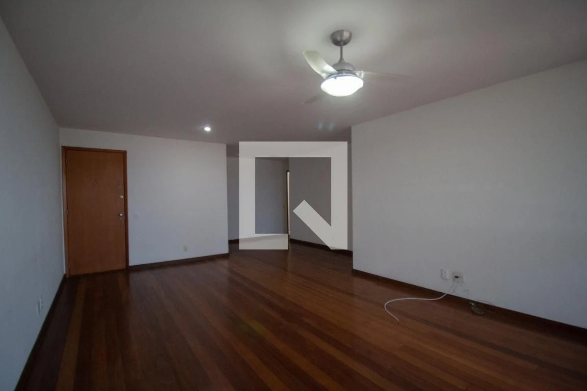 Apartamento com 4 suítes e varanda envidraçada — photo 18