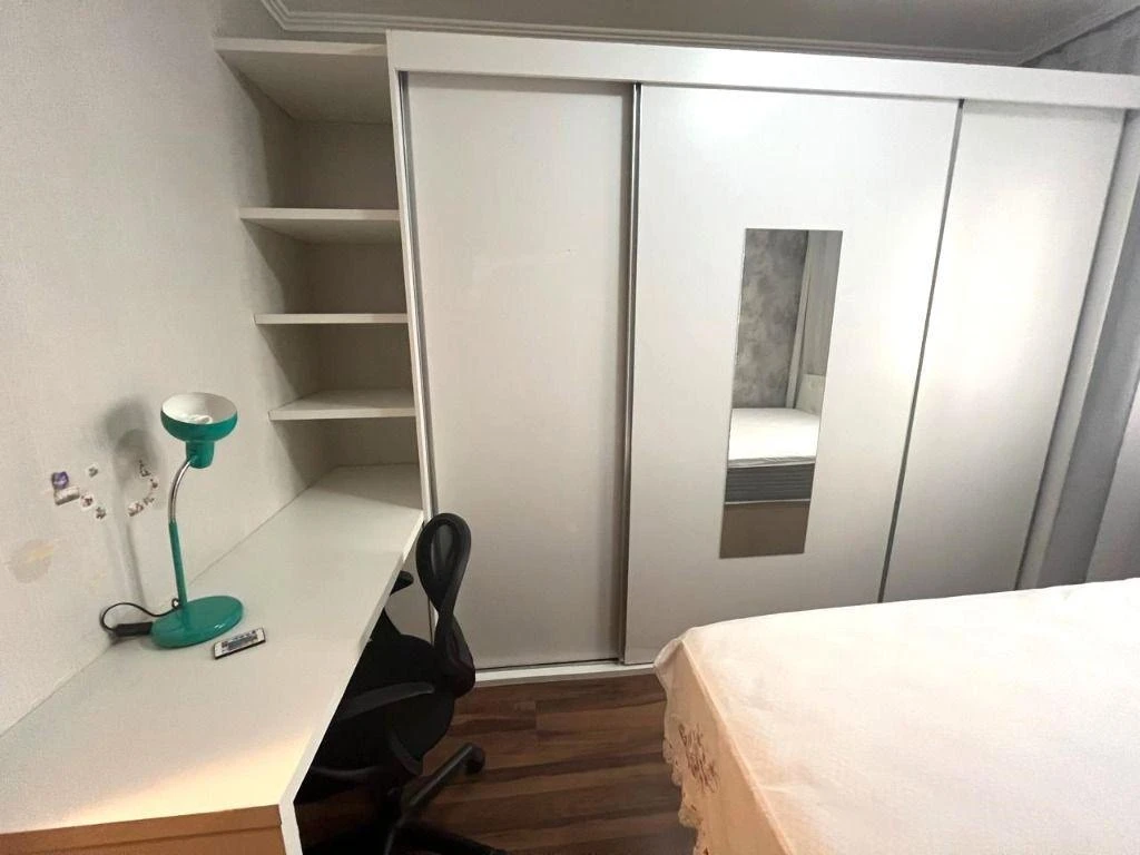 Apartamento de 77 m² com secadora e closet — photo 5