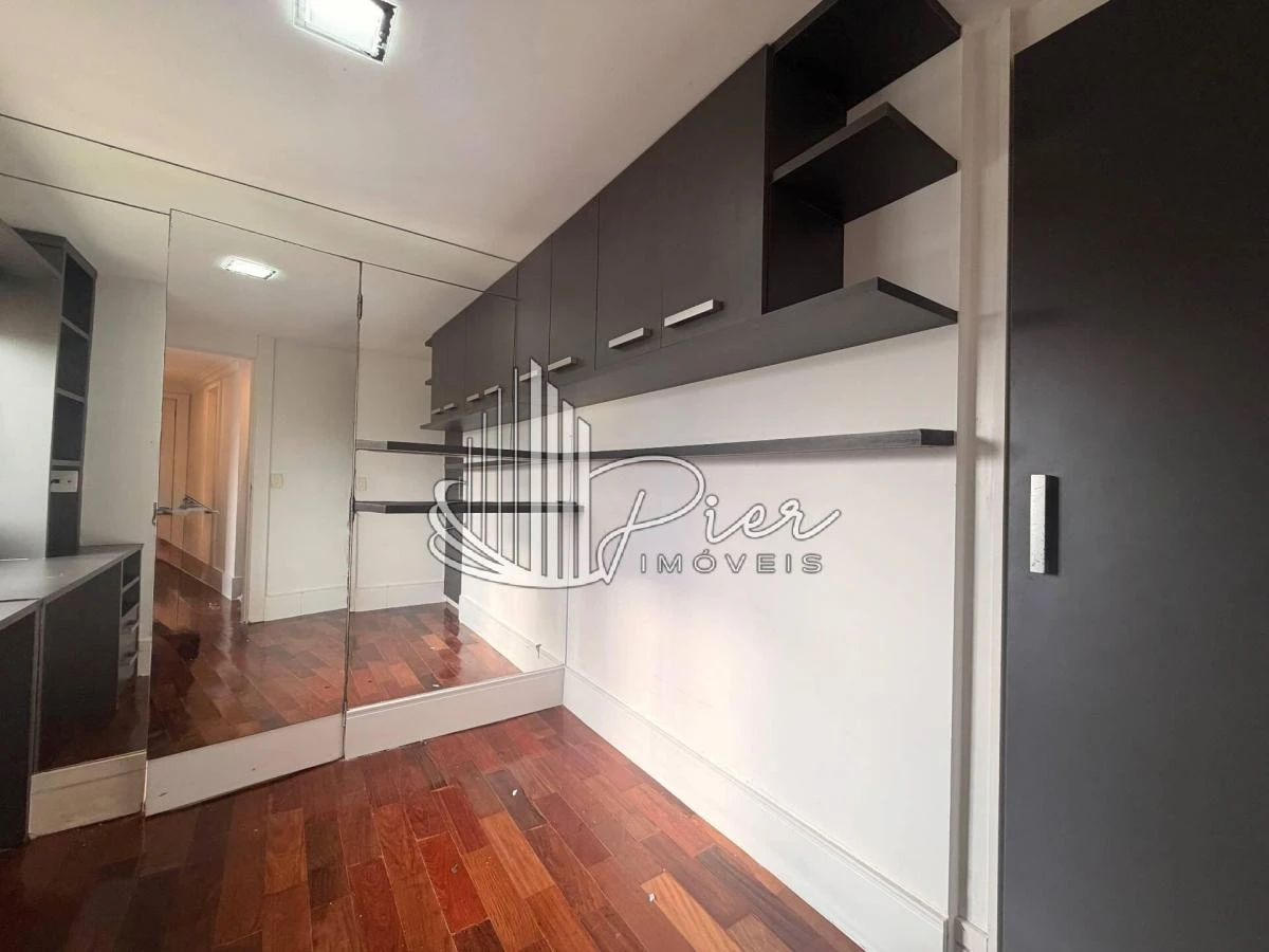 4 quartos e janelas do piso ao teto: apartamento de 174 m² — photo 28
