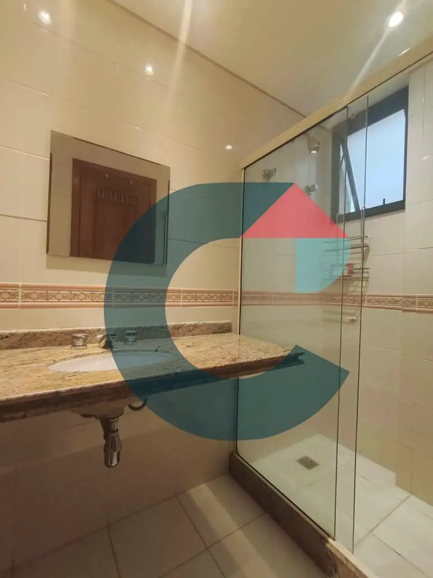 Departamento en piso 2 con bañera — photo 51