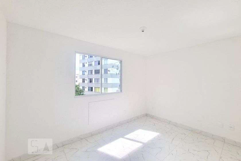 Apartamento de 2 quartos com cozinha separada e 40 m² — photo 8