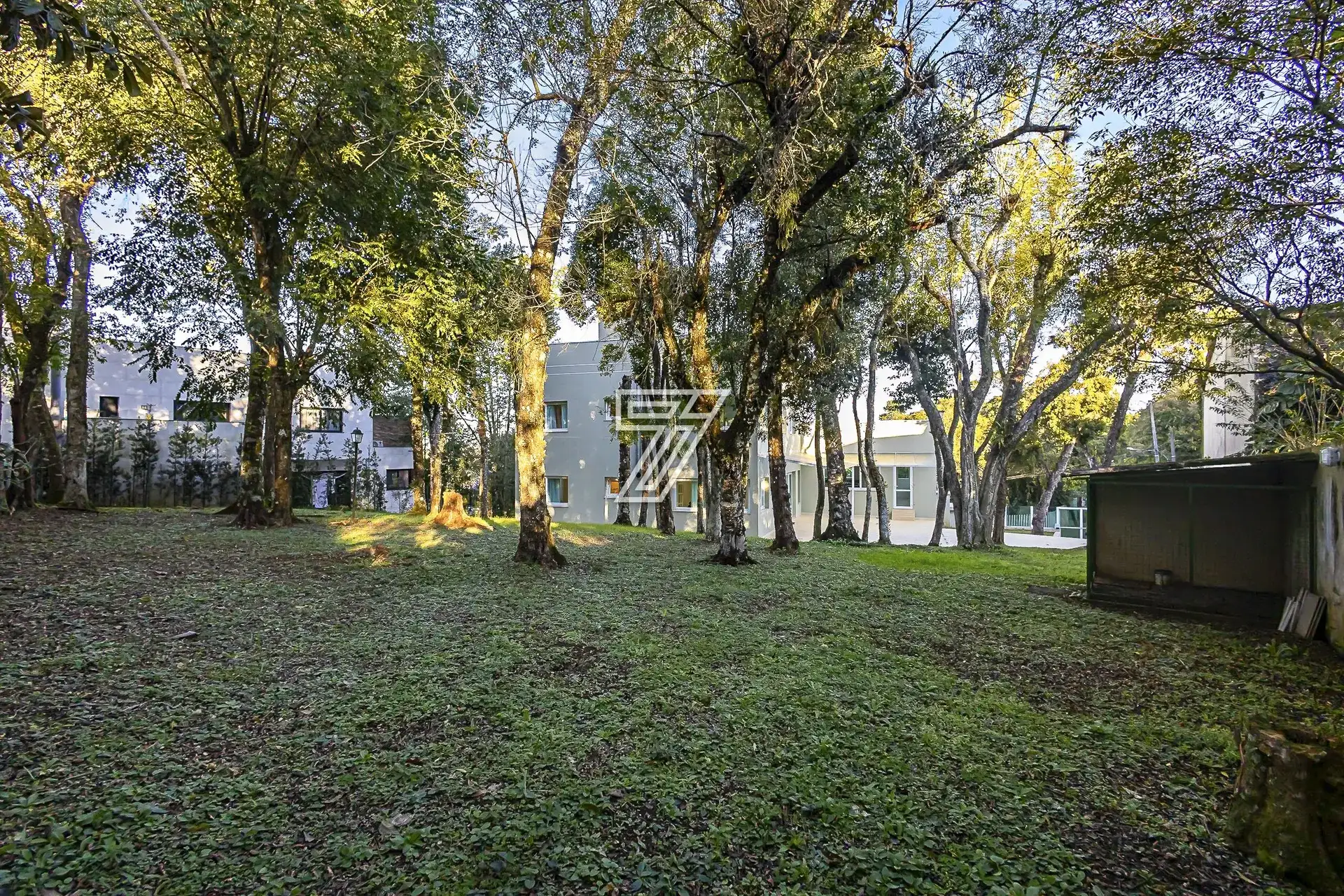 Casa para locação com 4 quartos e 3 suítes — photo 35