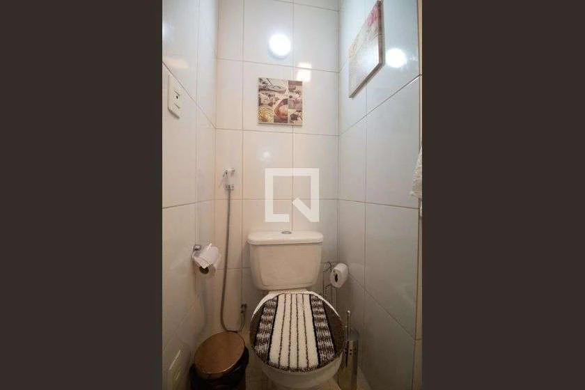 Furnished 67 m² apartment with 2 bedrooms and 1 bathroom — photo 20