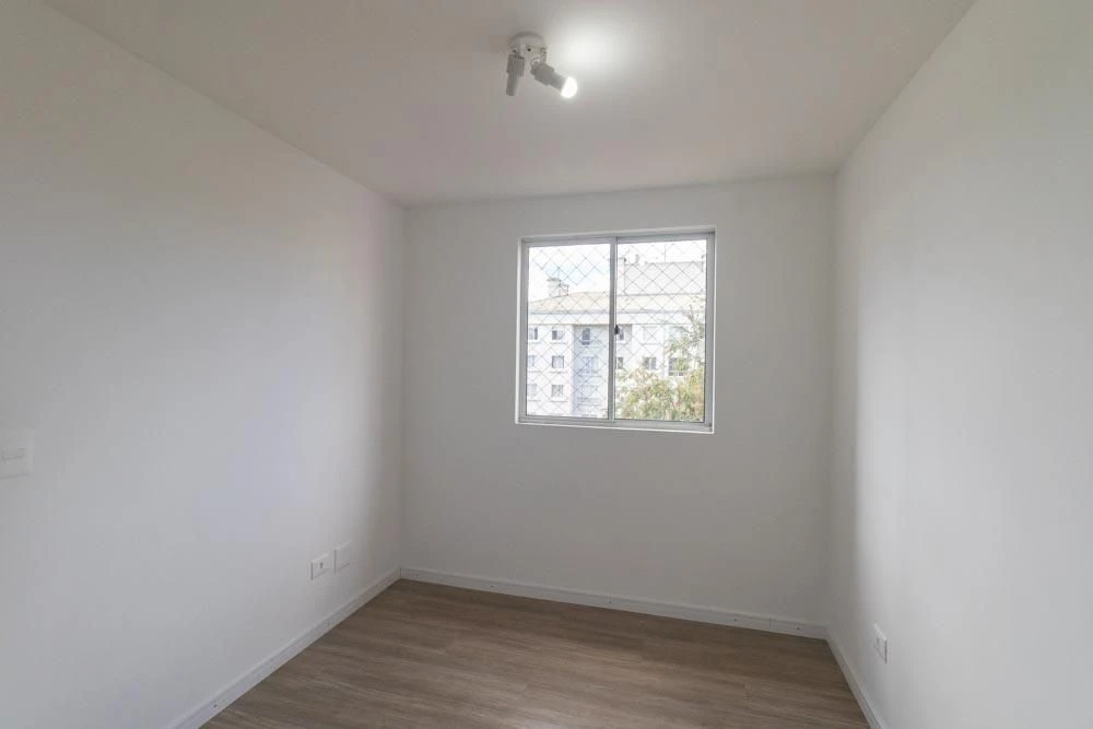 2-bedroom apartment with a home office — photo 24