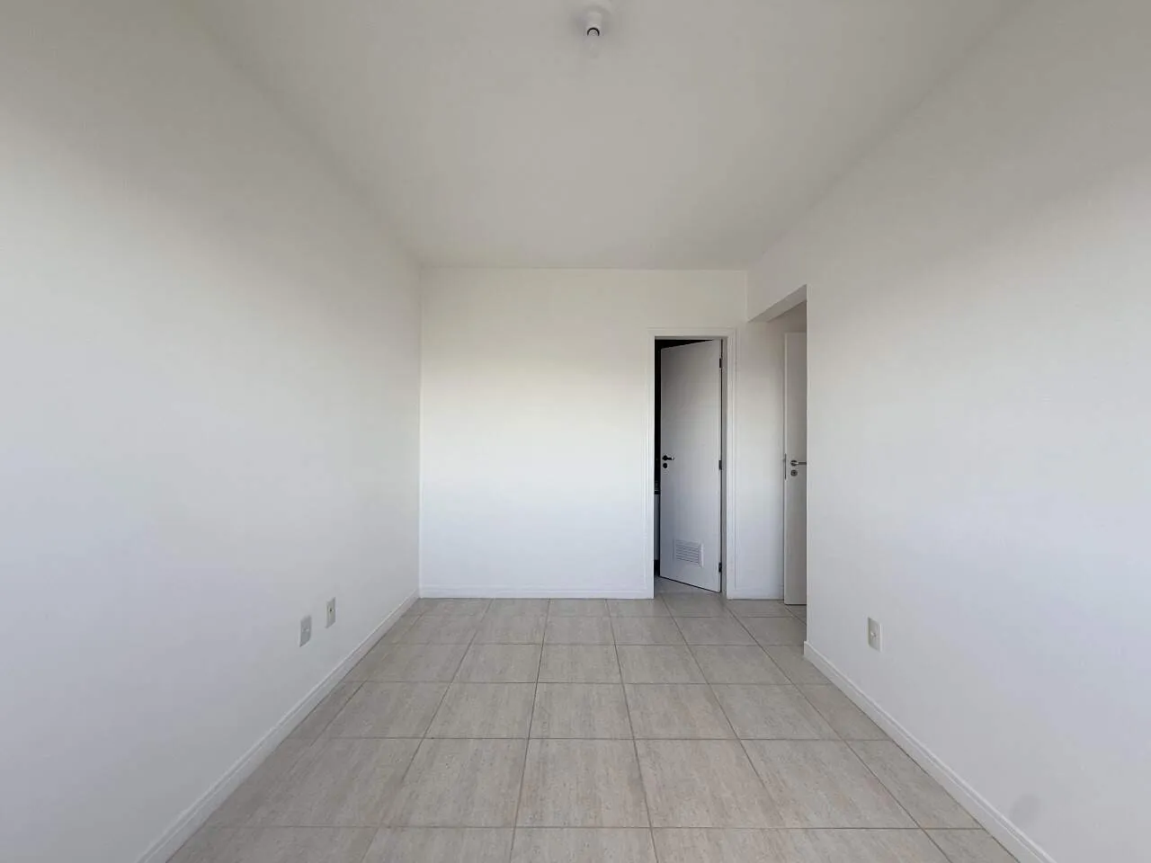 2-bedroom apartment with en-suite, 70 m² and 1 parking space — photo 11