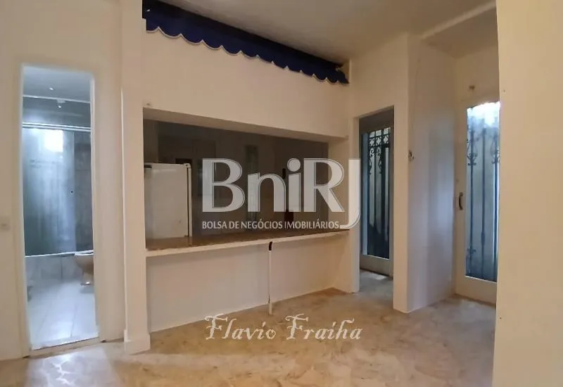 One-bedroom apartment with a home office in Rio de Janeiro — photo 12
