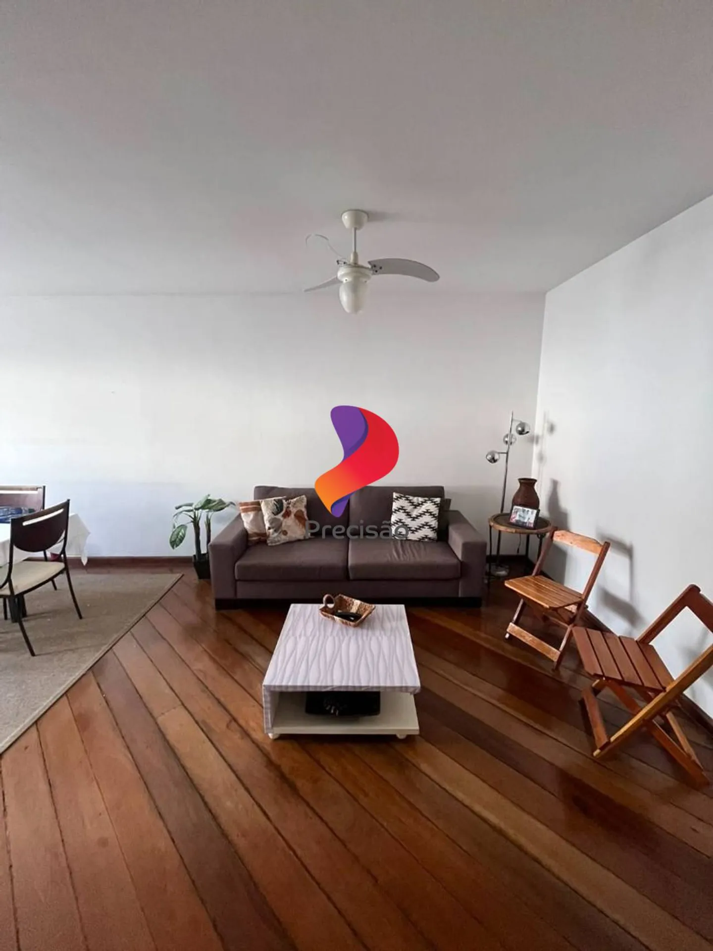 Furnished 2-bedroom apartment with a balcony — photo 11