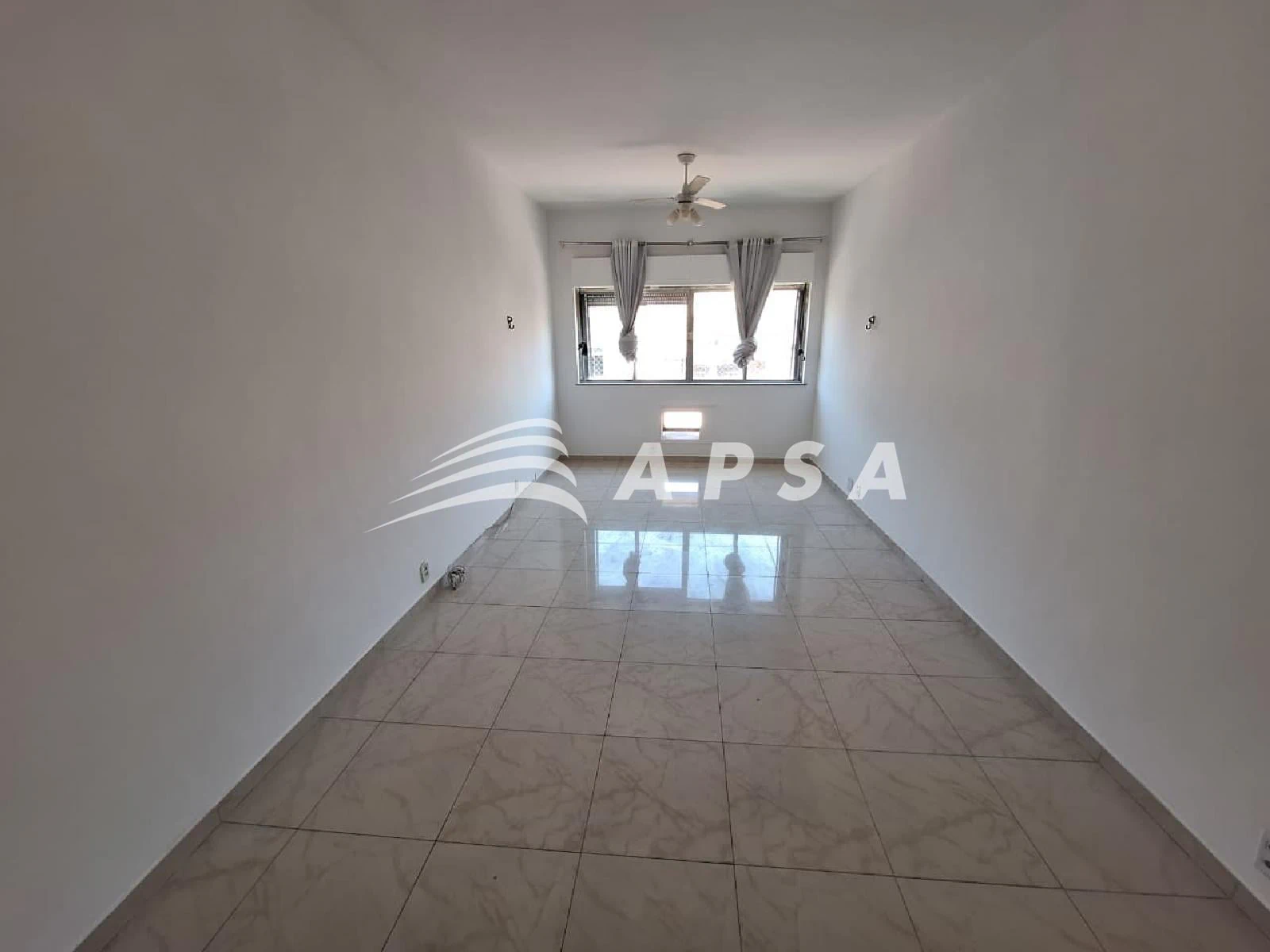 Apartamento de 92 m² com 2 quartos e área de lavanderia — photo 11