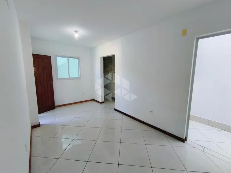 68 m² apartment with a separate kitchen and 2 bedrooms