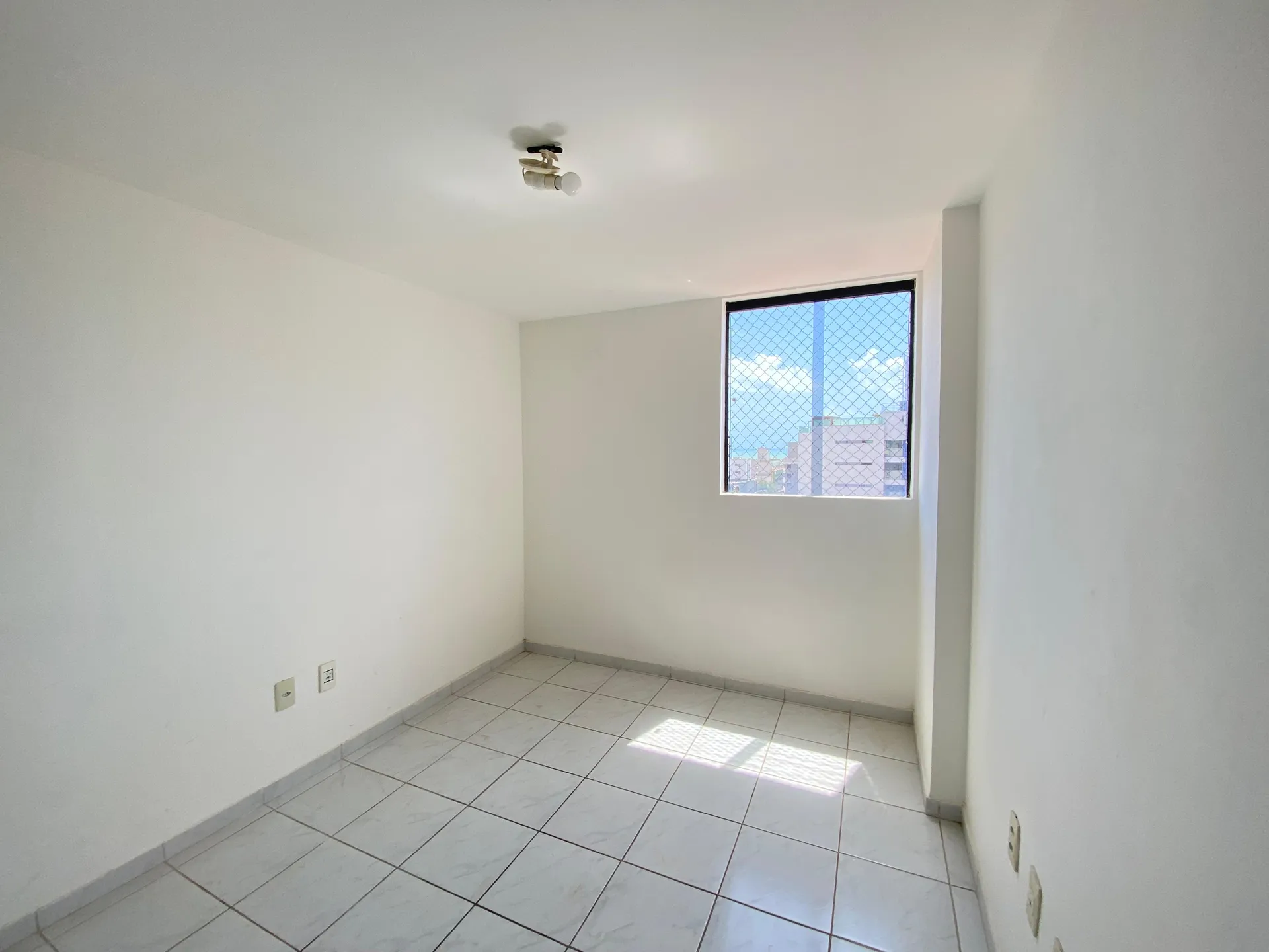 3-bedroom apartment in a building with a sauna — photo 9