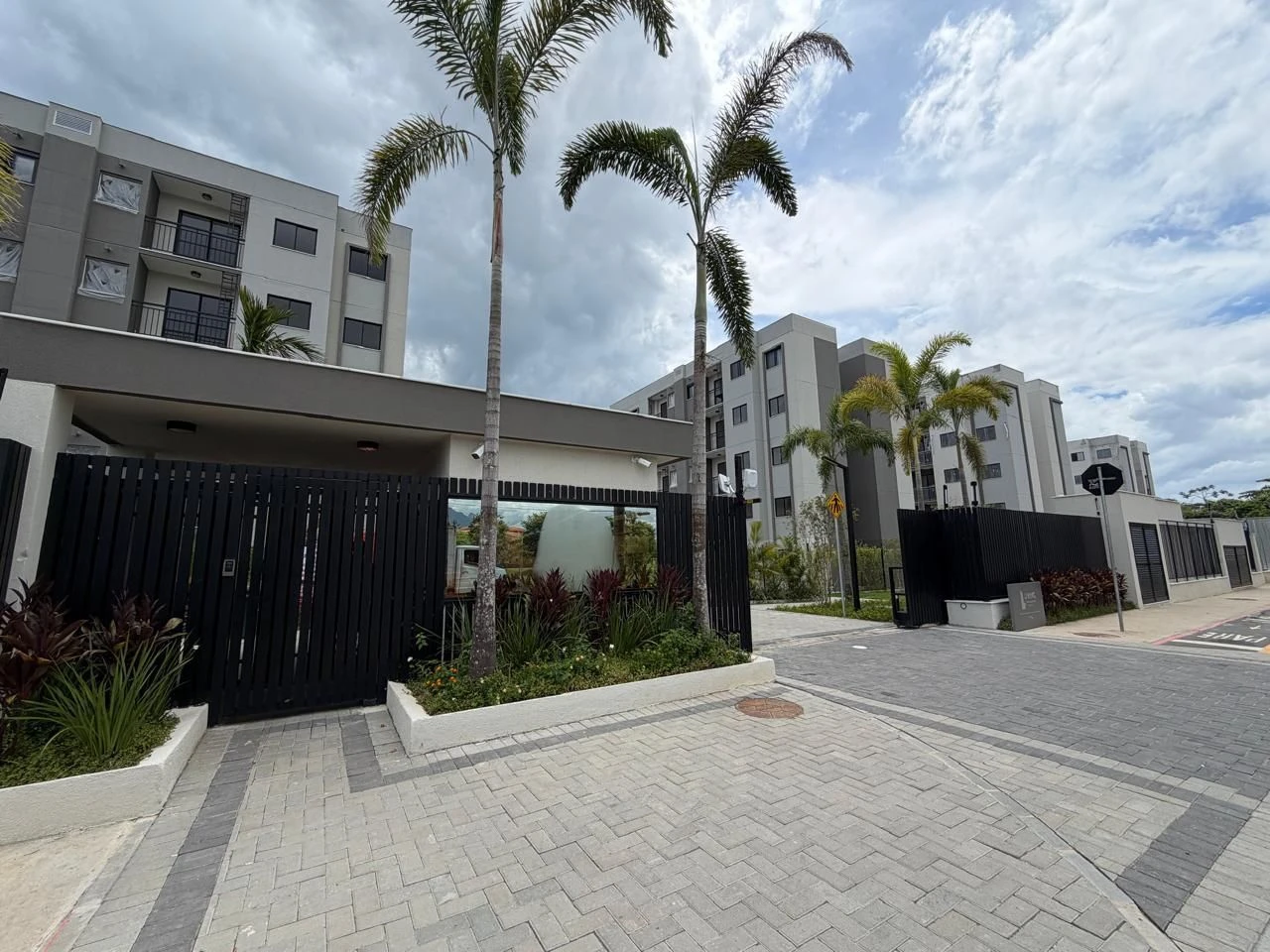 Apartamento para alugar com 2 quartos e varanda — photo 49