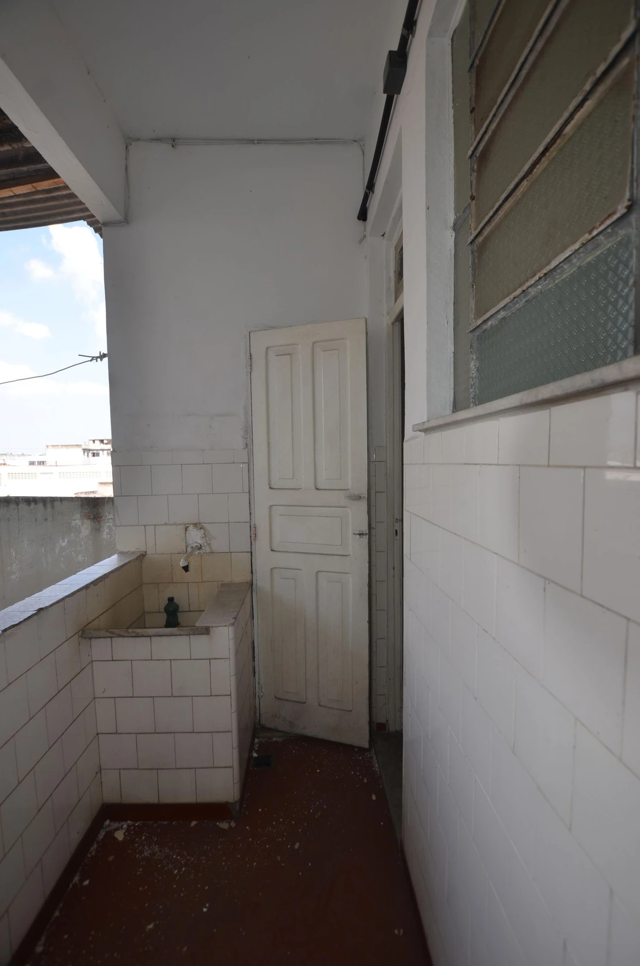 Unfurnished rental apartment with 2 bedrooms — photo 13