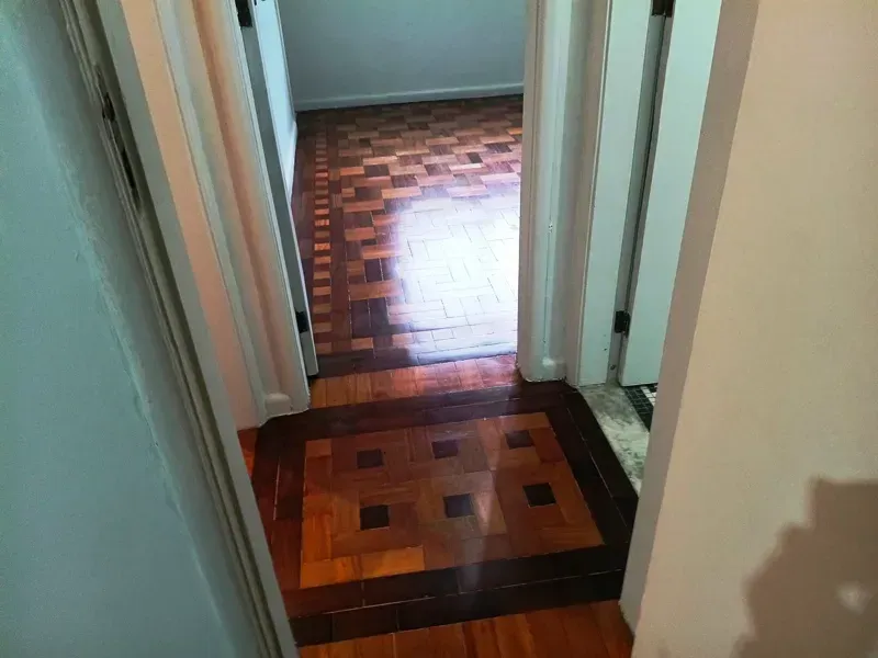 72 m² rental apartment with 2 bedrooms and glass balcony — photo 11