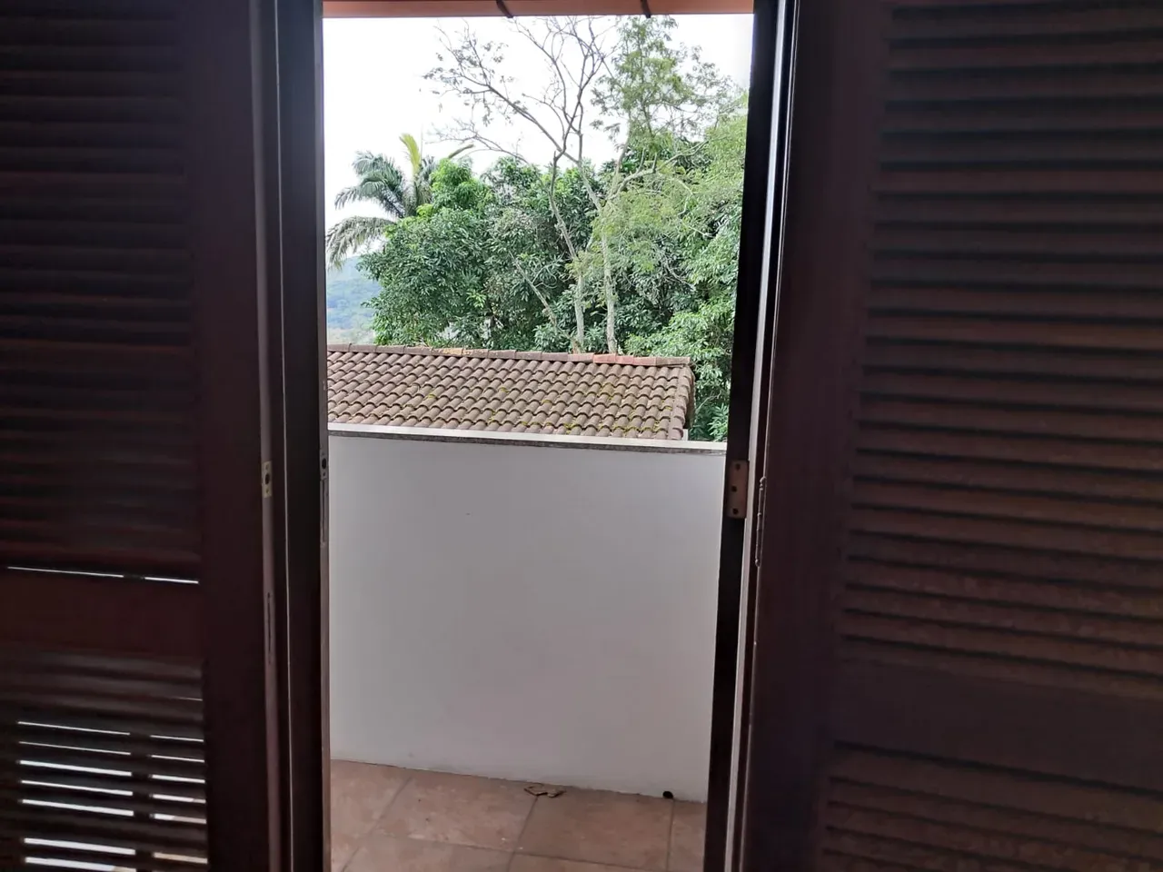 5-bedroom house with a mountain view in Rio de Janeiro — photo 6