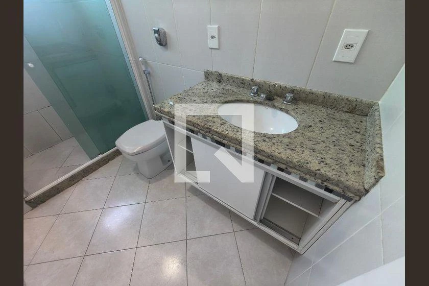 Condo house with 3 bedrooms and 180 m² — photo 47
