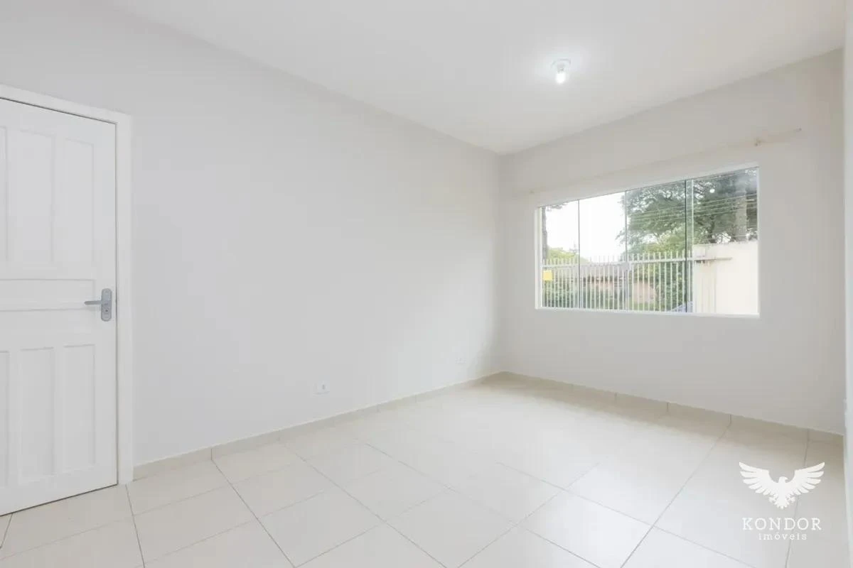 60 m² house with 2 bedrooms and a glass shower — photo 3
