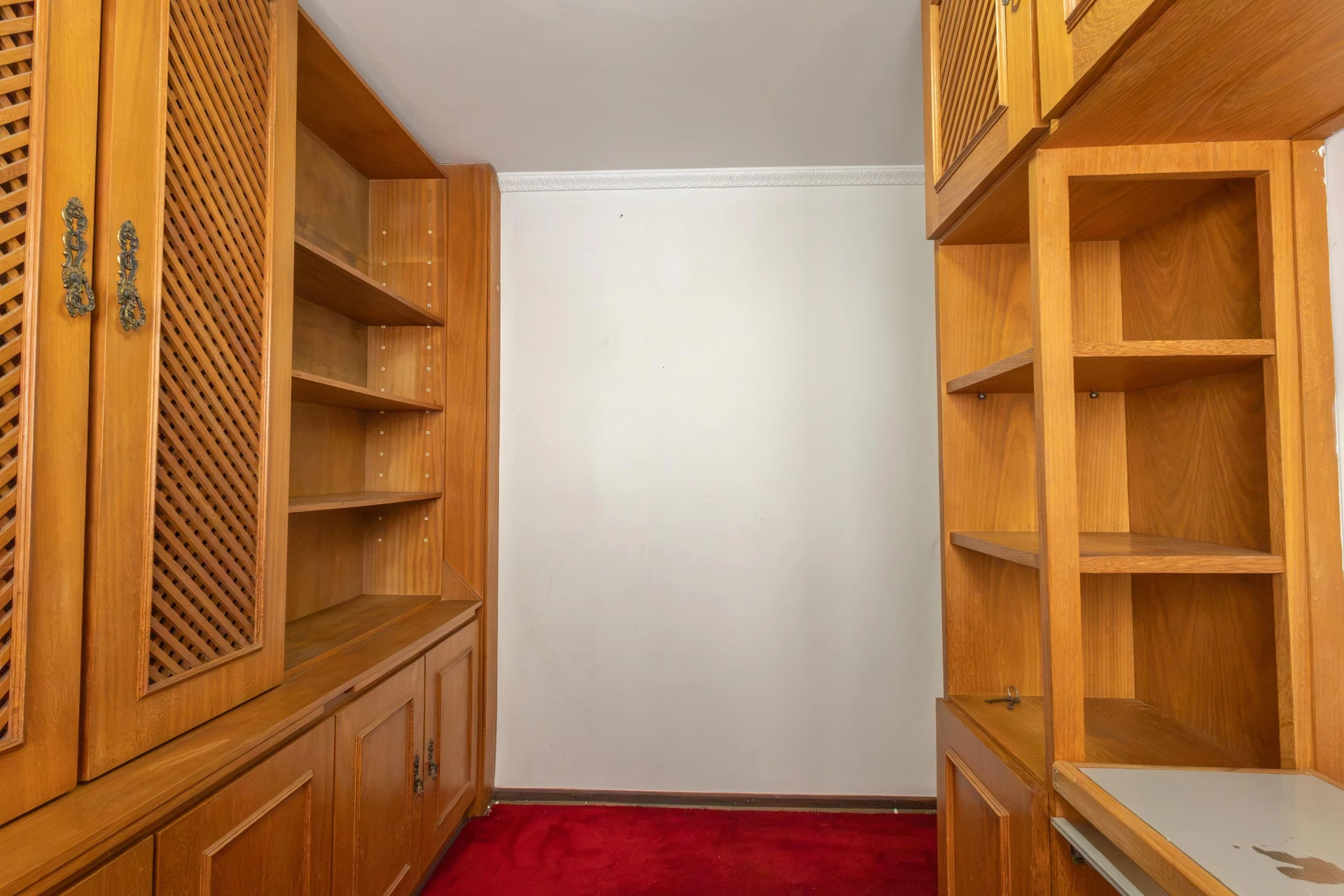 Furnished apartment with 3 bedrooms and 1 en-suite — photo 67