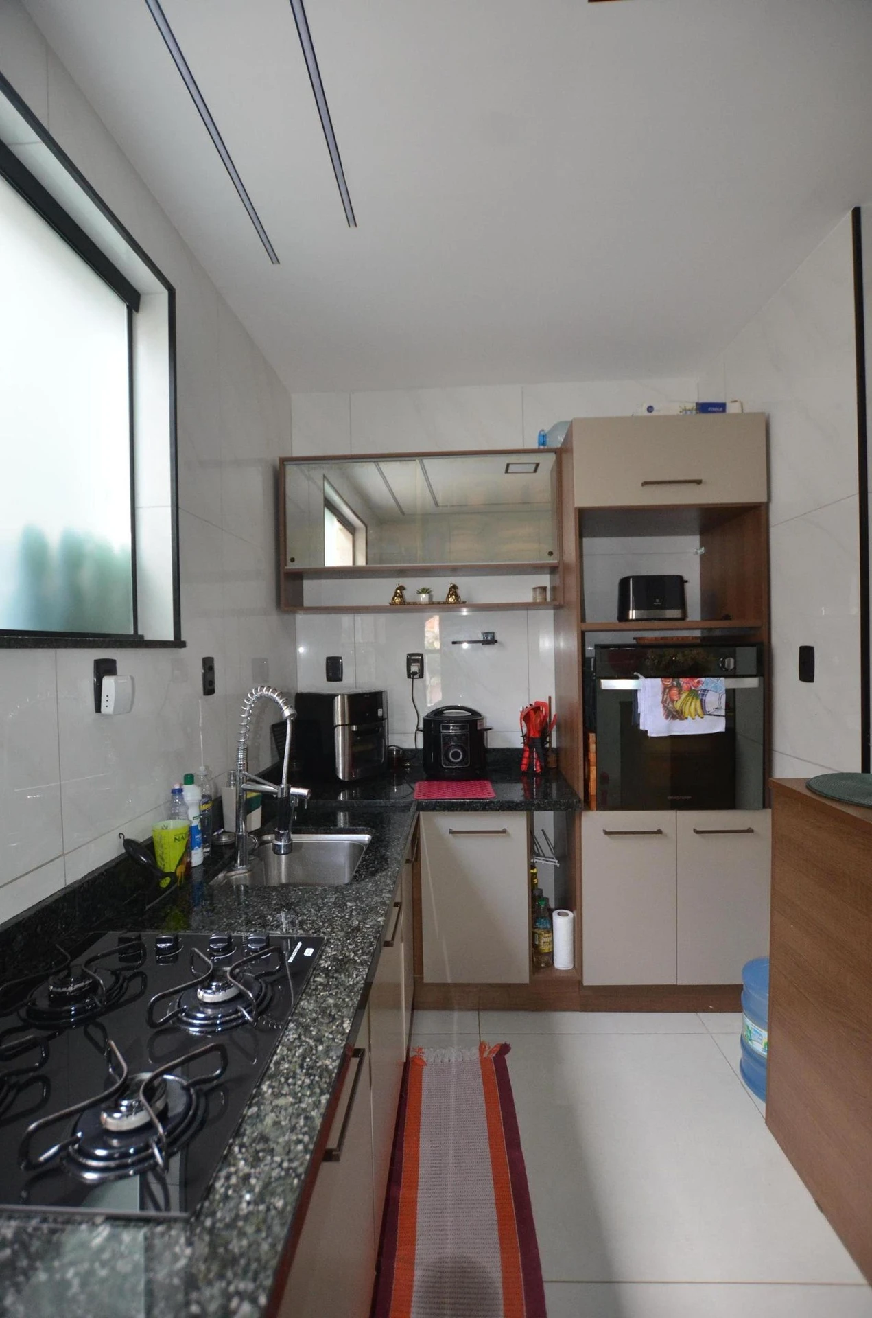 House, 200 m², with a washing machine — photo 29