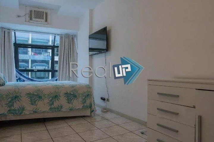 87 m² apartment with 2 bedrooms and a balcony — photo 11