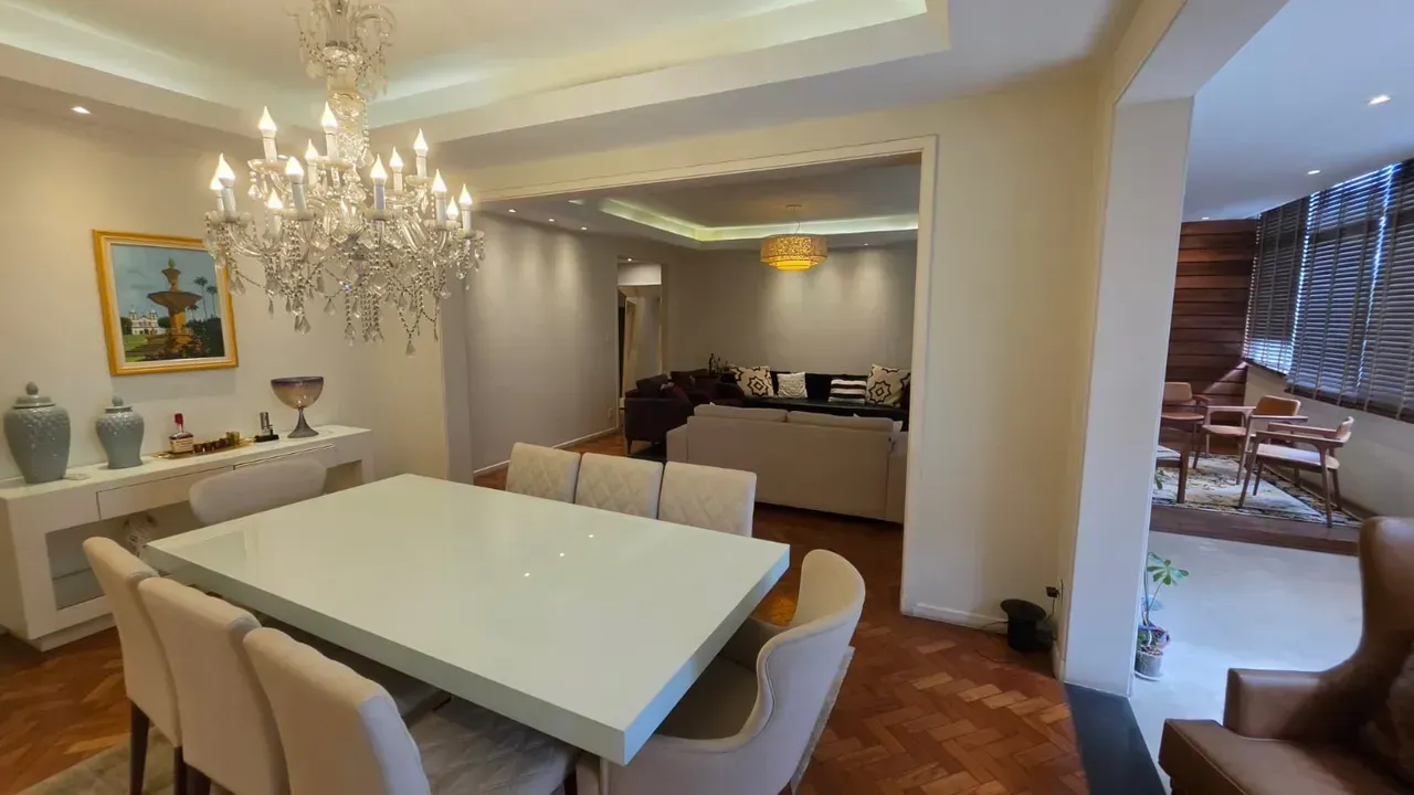 Apartamento com cozinha fechada e 3 quartos — photo 6