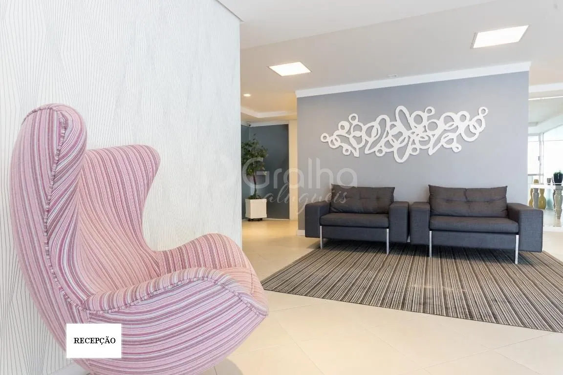 Furnished 99 m² apartment with 2 bedrooms and an en-suite — photo 18