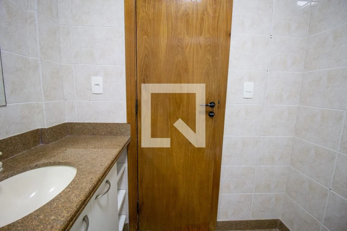 Apartment, 184 m², with a bathtub — photo 28