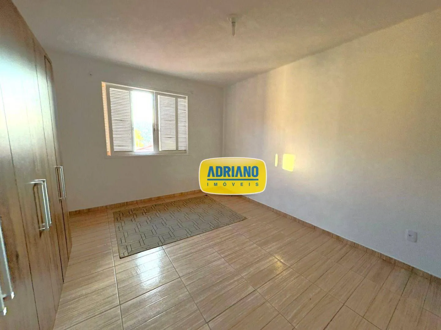 House with 5 bedrooms and 4 parking spaces, 400 m² — photo 20
