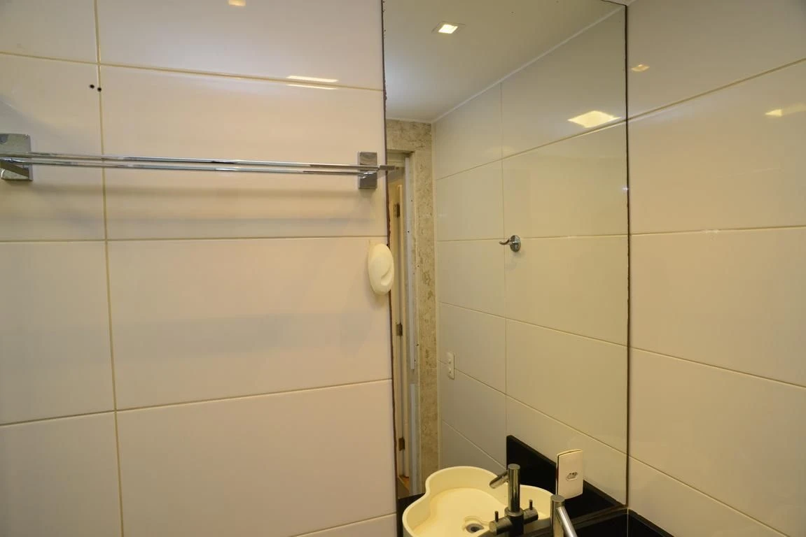 Apartamento mobiliado com 3 quartos e varanda — photo 49