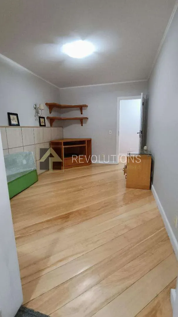 3-bedroom apartment with 1 suite and 4 bathrooms — photo 35
