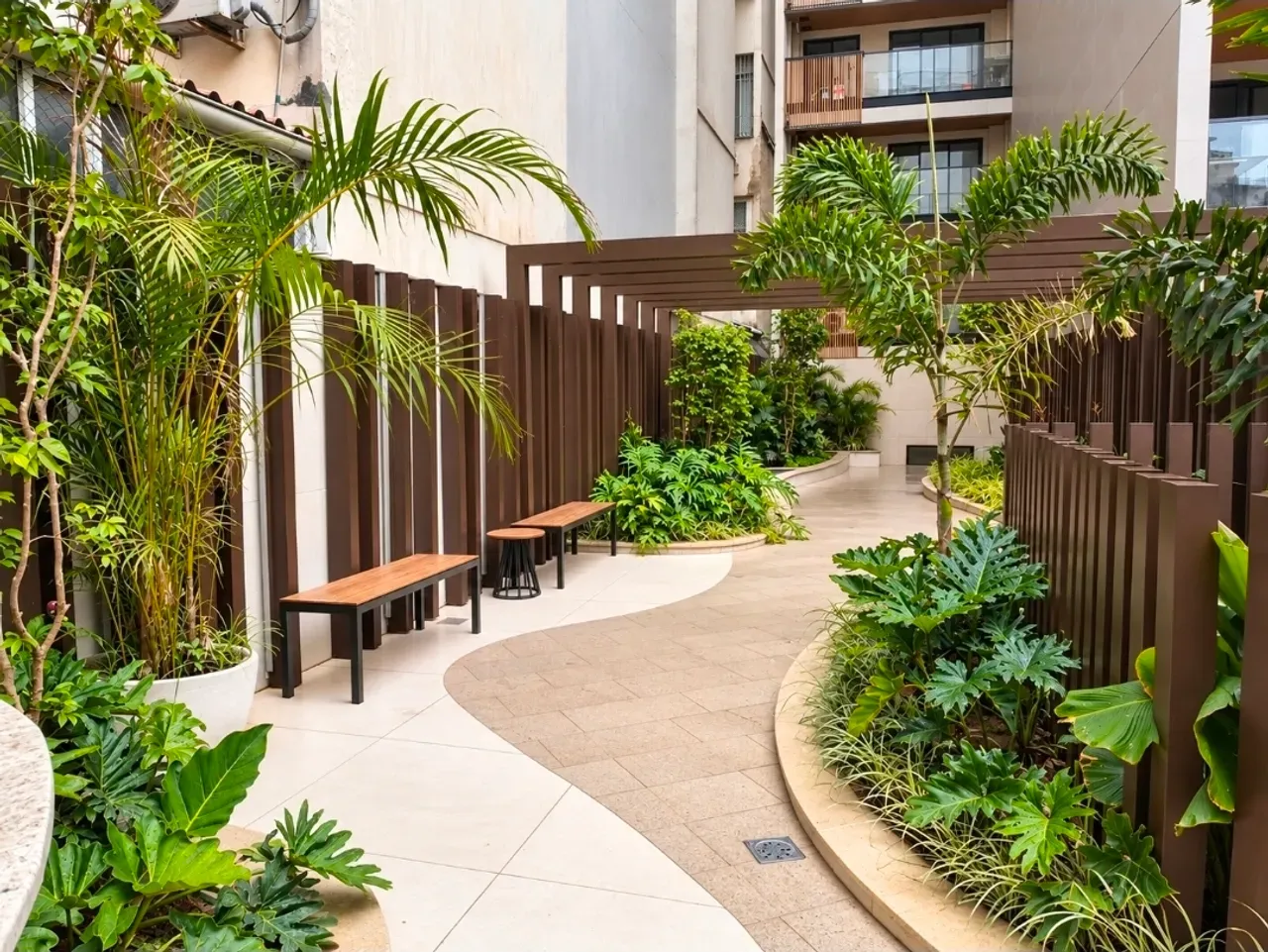 3-bedroom apartment with a water view in Rio de Janeiro — photo 16