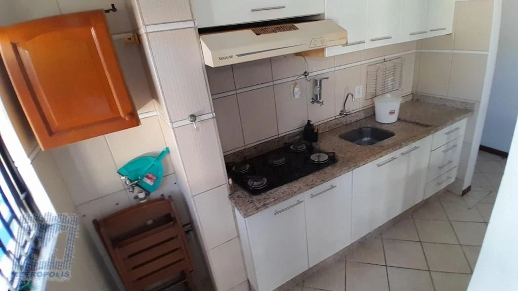Меблированная квартира 52 м²: 1 спальня и терраса — photo 2